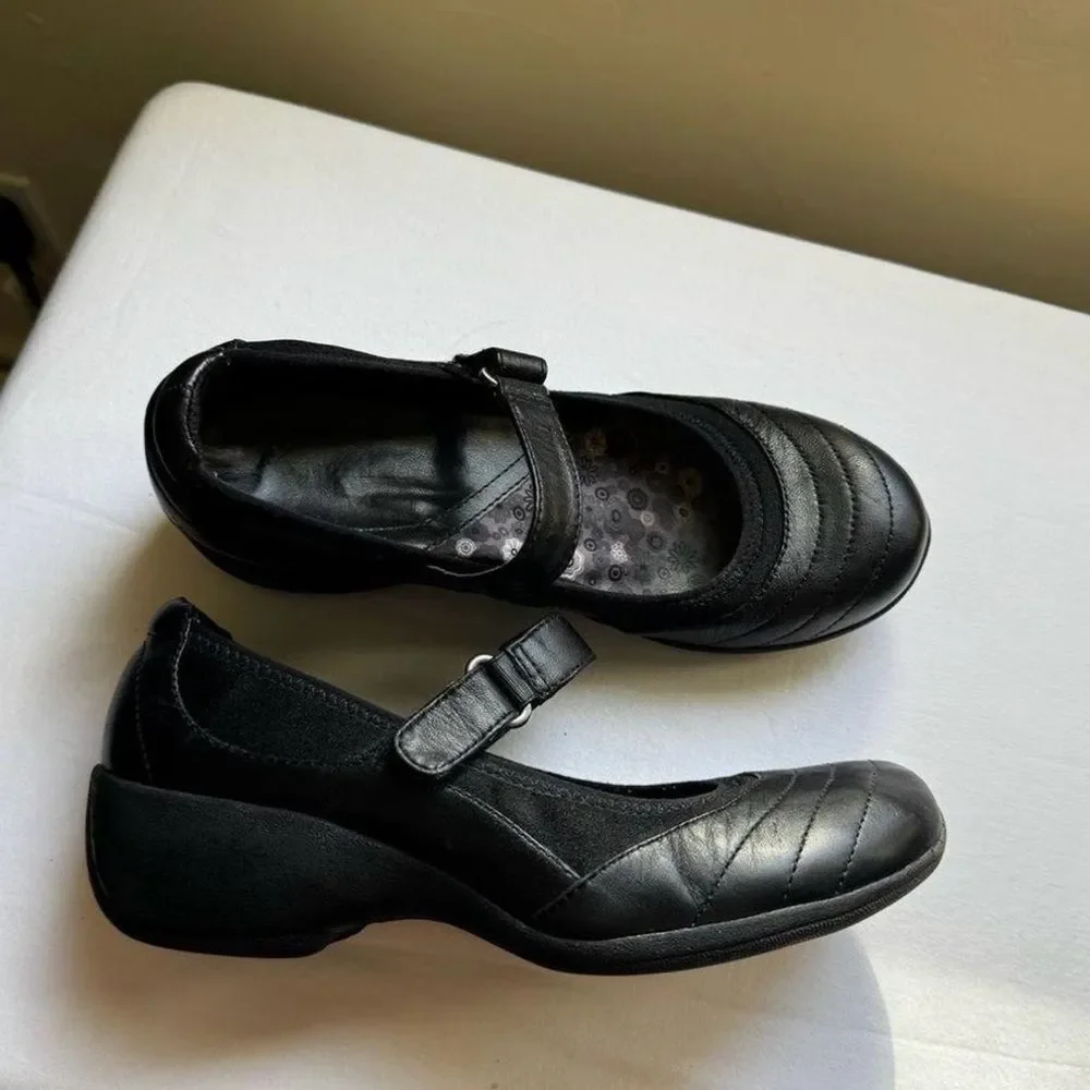 Naturalizer Jonnie Mary Jane Size 7.5 Wide
